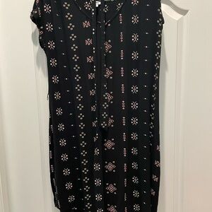 Black Sleeveless Dress with Geometric Patterns